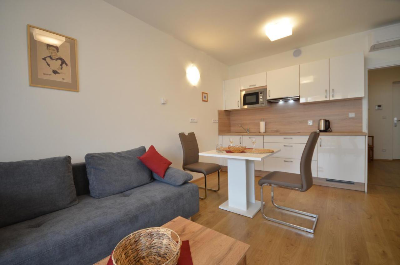 Apartmany Viva Třeboň מראה חיצוני תמונה