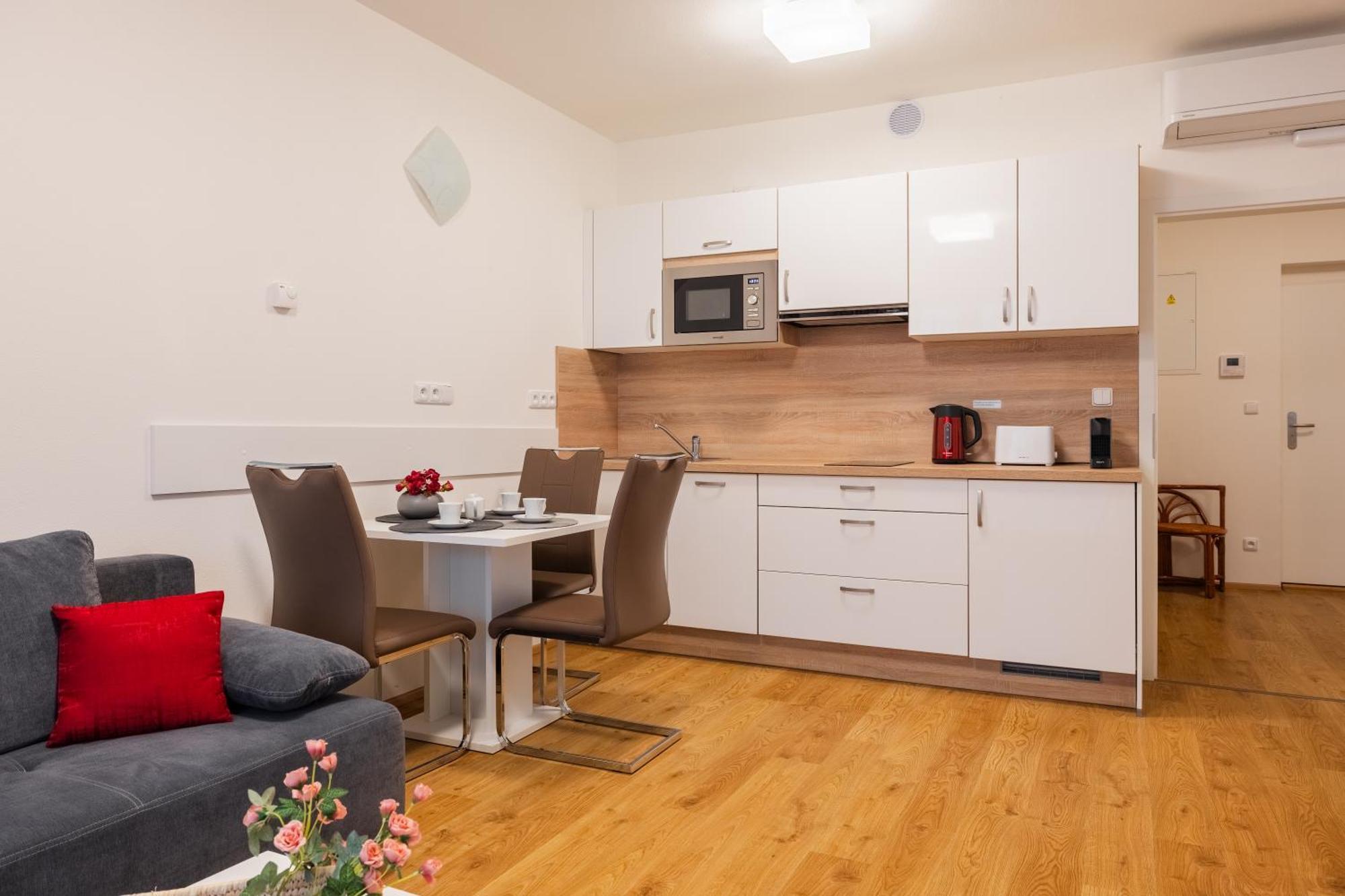 Apartmany Viva Třeboň מראה חיצוני תמונה